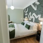 Xenia & Aparthotel 4*