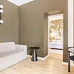 Xenia & Aparthotel 4*