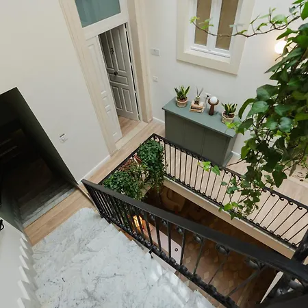 Xenia & Aparthotel