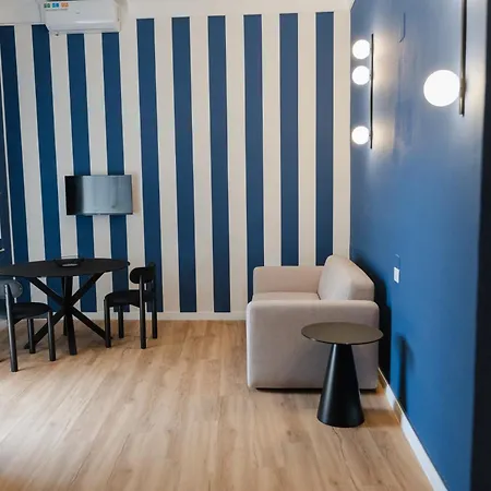 Xenia & Aparthotel *