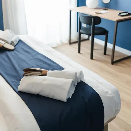 Aparthotel Xenia &