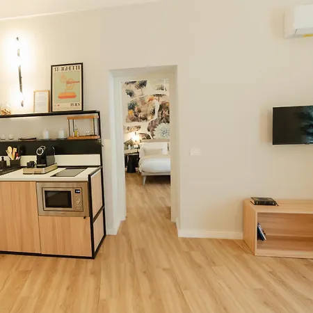 Apart Otel Xenia & 4*