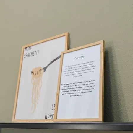 アパートホテル Xenia &