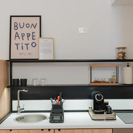 アパートホテル Xenia & シラクーサ