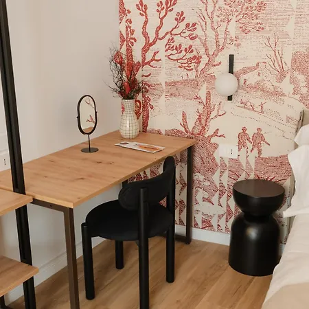 アパートホテル Xenia & シラクーサ