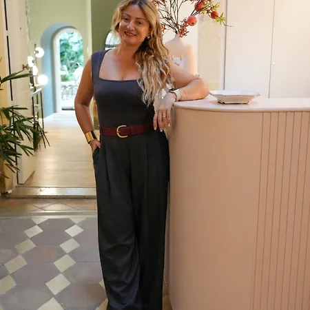 アパートホテル Xenia &